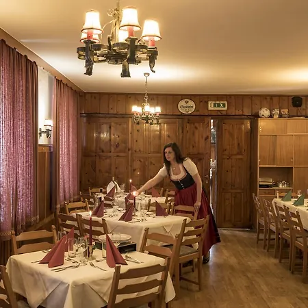Inn Gasthof Lueger